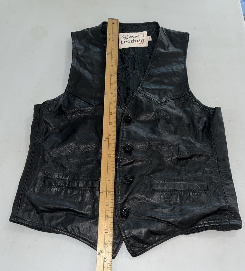 Vintage Women’s Gino Leather Black Bikers Leather Vest. Size small. EXCELLENT!!